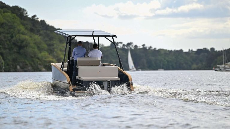 The Boating Essentials — Choosing The Right Marine Hardware